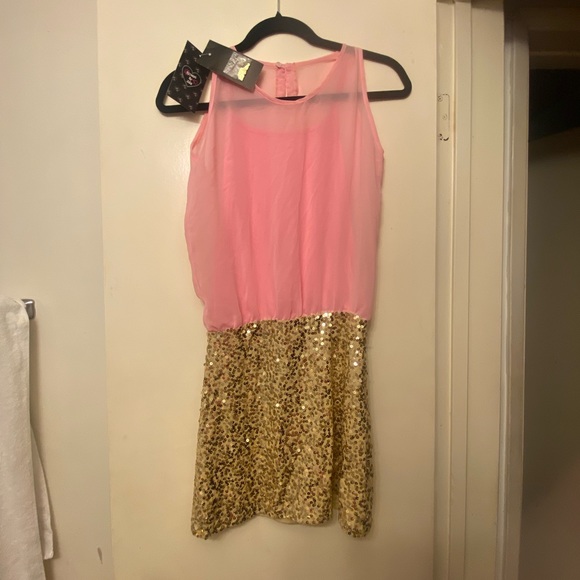 NWT Adorable Youth Pink & Gold Party Dress with Sequins - Picture 7 of 16